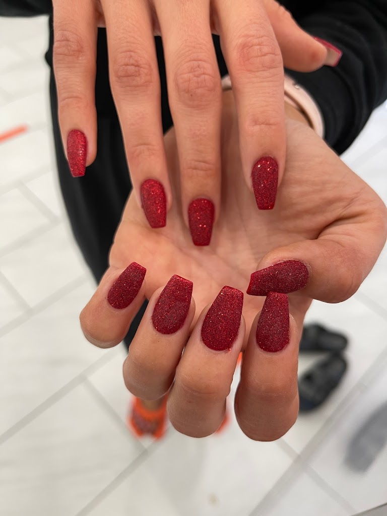 GJ’s Nails 35080