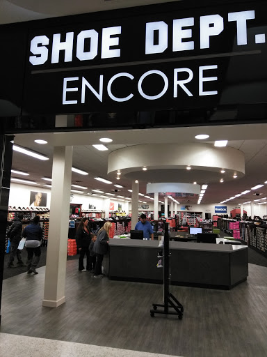 Shopping Mall «Monroeville Mall», reviews and photos, 200 Mall Cir Dr, Monroeville, PA 15146, USA