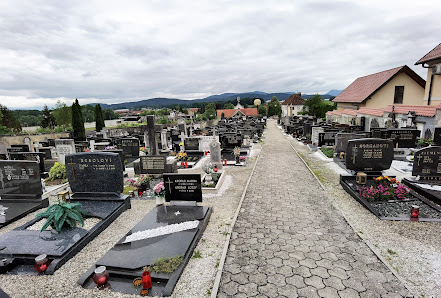 Pokopališče Komenda Glavarjeva cesta 108, 1218 Komenda, Slovenija
