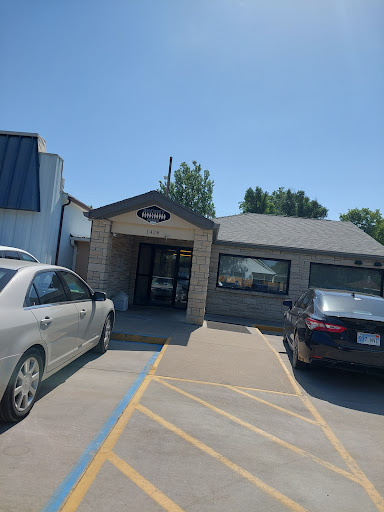 Auto Repair Shop «Shorey Automotive», reviews and photos, 1432 NW Eugene St, Topeka, KS 66608, USA