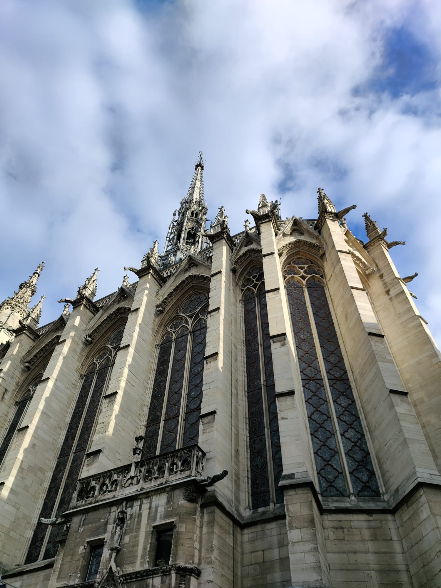 Photo n° 3 de l'avis de Alexa. fait le 27/10/2022 à 19:14