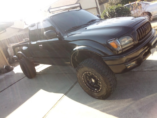 Car Dealer «Approved Auto Center of Lodi», reviews and photos, 1130 S Cherokee Ln, Lodi, CA 95240, USA