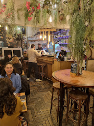 Photo n°129 de Pompom Coffee à Paris ()
