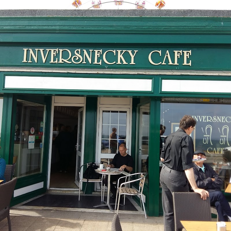Inversnecky Cafe