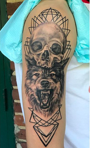 Tattoo Shop «Tried and True Tattoo», reviews and photos, 2289 Peachtree Rd, Atlanta, GA 30309, USA