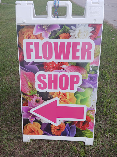 Florist «Treasures To Adore», reviews and photos, 1313 Carolyn Ct, Humble, TX 77338, USA