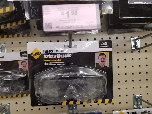 Hardware Store «Harbor Freight Tools», reviews and photos, 1201 S Krome Ave, Florida City, FL 33034, USA