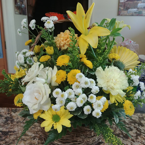 Florist «Flowers By Jennie Lynne», reviews and photos, 100 Trenton Rd, Fairless Hills, PA 19030, USA