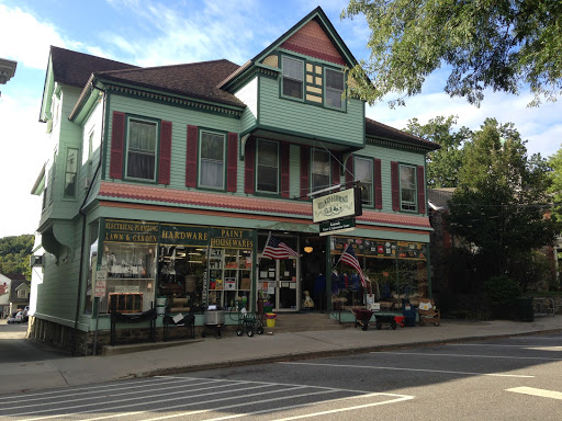 Kelloggs & Lawrence, 26 Parkway, Katonah, NY 10536, USA, 