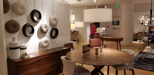 Furniture Store «Crate and Barrel», reviews and photos, 2800 Clarendon Blvd, Arlington, VA 22201, USA