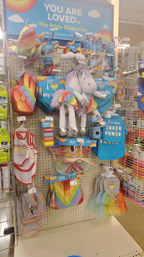 Pet Supply Store «PetSmart», reviews and photos, 450 Fairview Ave, Hudson, NY 12534, USA