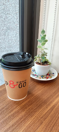 CUP&GO前鋒來速咖啡