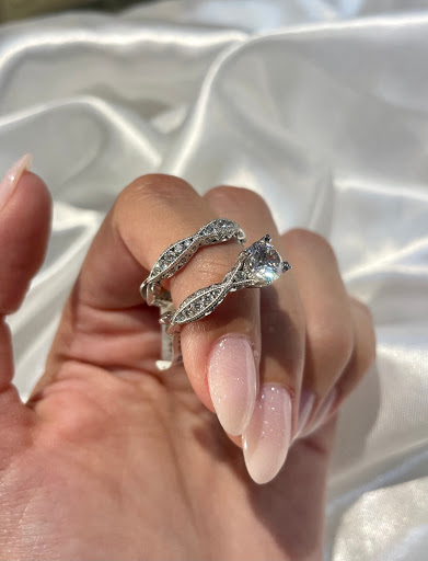 Jewelry Store «Dennis Jewelry», reviews and photos, 14701 San Pedro Ave, San Antonio, TX 78232, USA