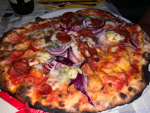 PIZZERIA RISTORANTE Al Grottino in Ferrandina, Provincia di Matera