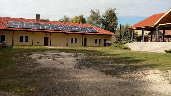 Értékelések erről a helyről: Általános Művelődési Központ és Könyvtár, Péteri - Könyvtár