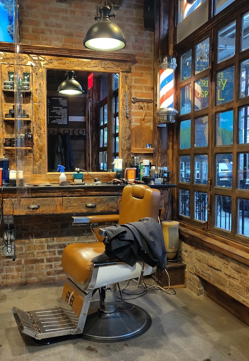 Rafaels Barbershop Vintage NYC
