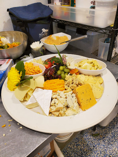 Caterer «Two Unique Catering», reviews and photos, 4303 Delemere Ct, Royal Oak, MI 48073, USA