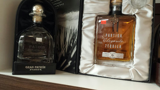 Wine Store «Gourmet Wine & Spirits», reviews and photos, 300 S Grand Ave LP110, Los Angeles, CA 90071, USA