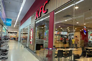 KFC Emart Batu Kawa image