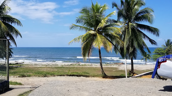 Calovebora Beach