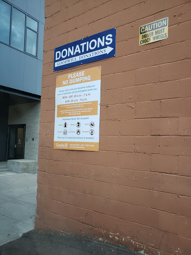 Thrift Store «Goodwill South Lake Union», reviews and photos, 411 Westlake Ave N, Seattle, WA 98109, USA