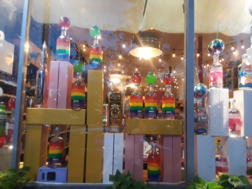 Liquor Store «Sobe Liquors», reviews and photos, 1609 Alton Rd, Miami Beach, FL 33139, USA