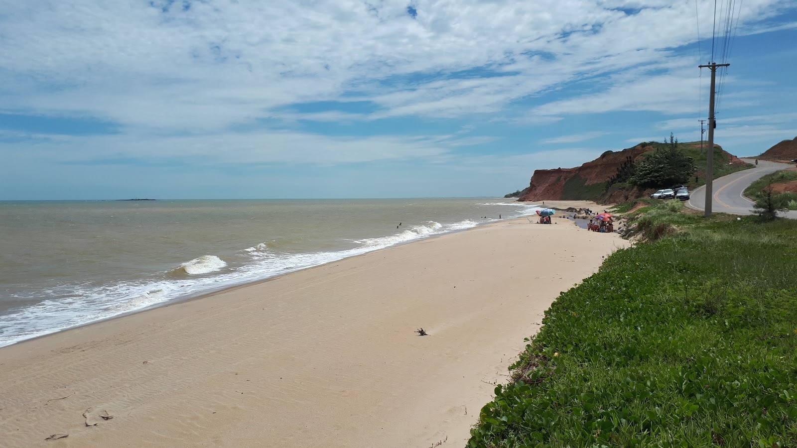 Foto von Praia das Falesias mit sehr sauber Sauberkeitsgrad