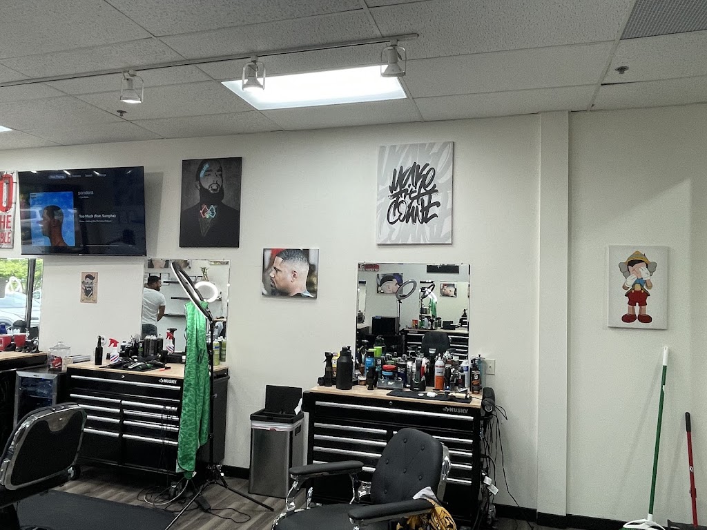 Details Barber Lounge 55082