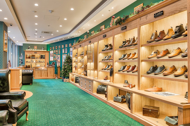 Reviews of Loake Shoemakers in Oxford - Shoe store