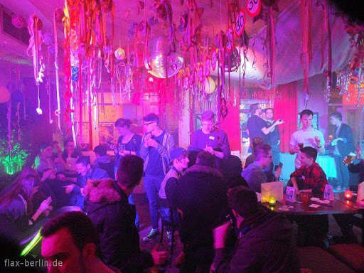 FLAX Bar Weekendclub Geburtstagsladen