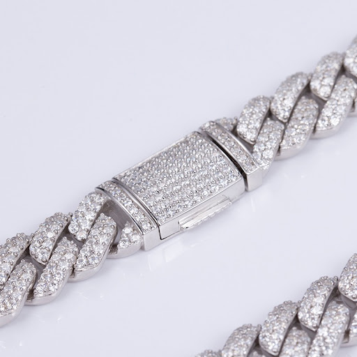 Jewelry Store «Indy Facets Private Jeweler», reviews and photos, 755 W Carmel Dr #116, Carmel, IN 46032, USA