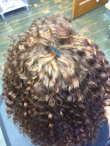 Wig Shop «Diamond Hair Company», reviews and photos, 3129 W 30th St, Indianapolis, IN 46222, USA