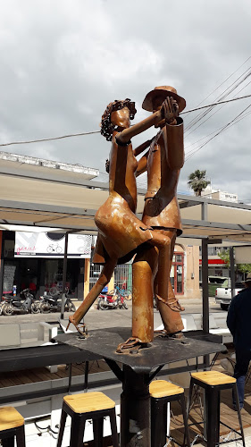 Plaza Independencia - Museo