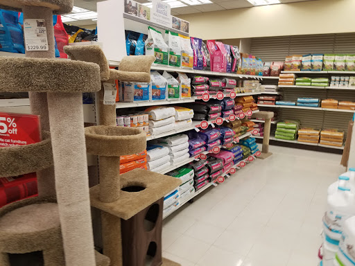 Pet Supply Store «Petco Animal Supplies», reviews and photos, 2705 Federated Blvd, Columbus, OH 43235, USA