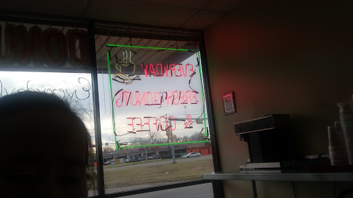 Donut Shop «Donut Town», reviews and photos, 215 E University Dr # 101, McKinney, TX 75069, USA