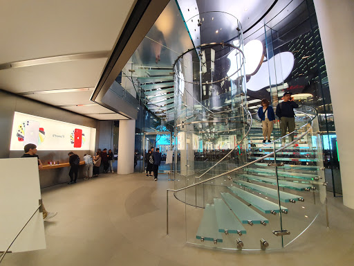 Apple Store Hong Kong Plaza