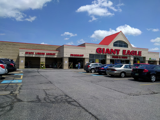 Giant Eagle Supermarket