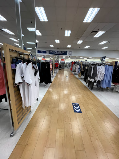 Department Store «Marshalls», reviews and photos, 3855 E Foothill Blvd, Pasadena, CA 91107, USA