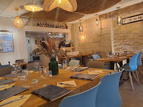 Atmosphère du Restaurant D'Ici Et D'Ailleurs à Avignon - n°8