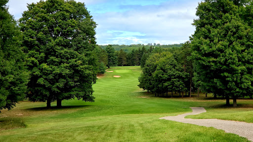 Golf Course «Pinecroft Golf Course», reviews and photos, 8260 Henry Rd, Benzonia, MI 49616, USA