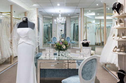 Second hand wedding dresses stores Reading