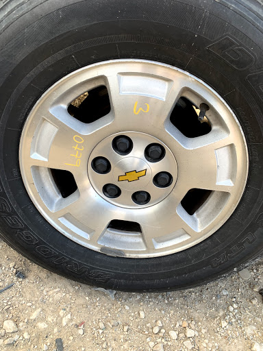 Used Auto Parts Store «Brothers Auto Parts», reviews and photos, 8403 New Laredo Hwy, San Antonio, TX 78211, USA