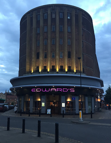 Reviews of Embassy, Flares & Red Room Peterborough in Peterborough - Night club