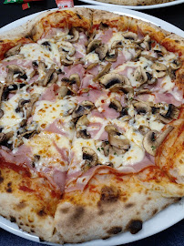 Plats et boissons du Pizzeria AROMA Pizza artisanale au Feu de Bois à Draveil - n°11