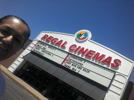 Movie Theater «Regal Cinemas Hooksett 8», reviews and photos, 100 Technology Dr, Hooksett, NH 03106, USA