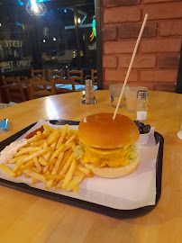 Cheeseburger du Restaurant turc Le Pera bastille à Paris - n°2