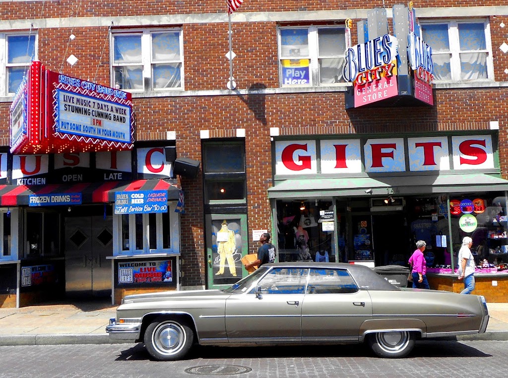 Blues City Cafe 38103