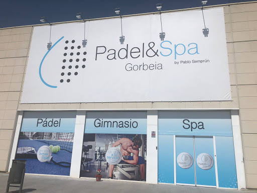 Gorbeia Pádel&Spa en Etxabarri-Ibiña, Álava