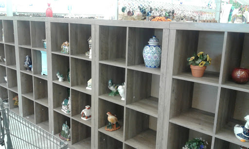 Thrift Store «2nd Ave Village Thrift Economy Stores», reviews and photos, 13770 Smoketown Rd, Woodbridge, VA 22192, USA