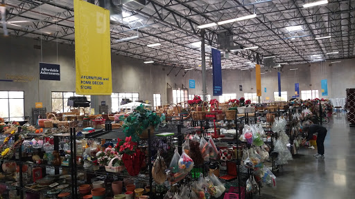 Furniture Store «101 & Ludlow Goodwill Redesign Store & Donation Center», reviews and photos, 8679 W Ludlow Dr Suite 5, Peoria, AZ 85381, USA